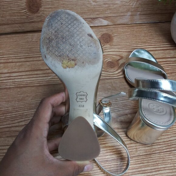 TORY BURCH gold Elizabeth Patent Leather block high heel strappy sandals size 6M - Picture 9 of 10